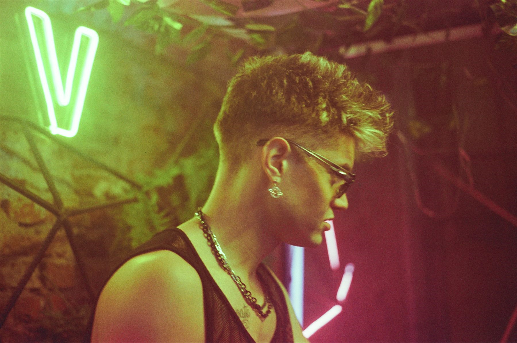 Lio Ferro Te Necesito still 5